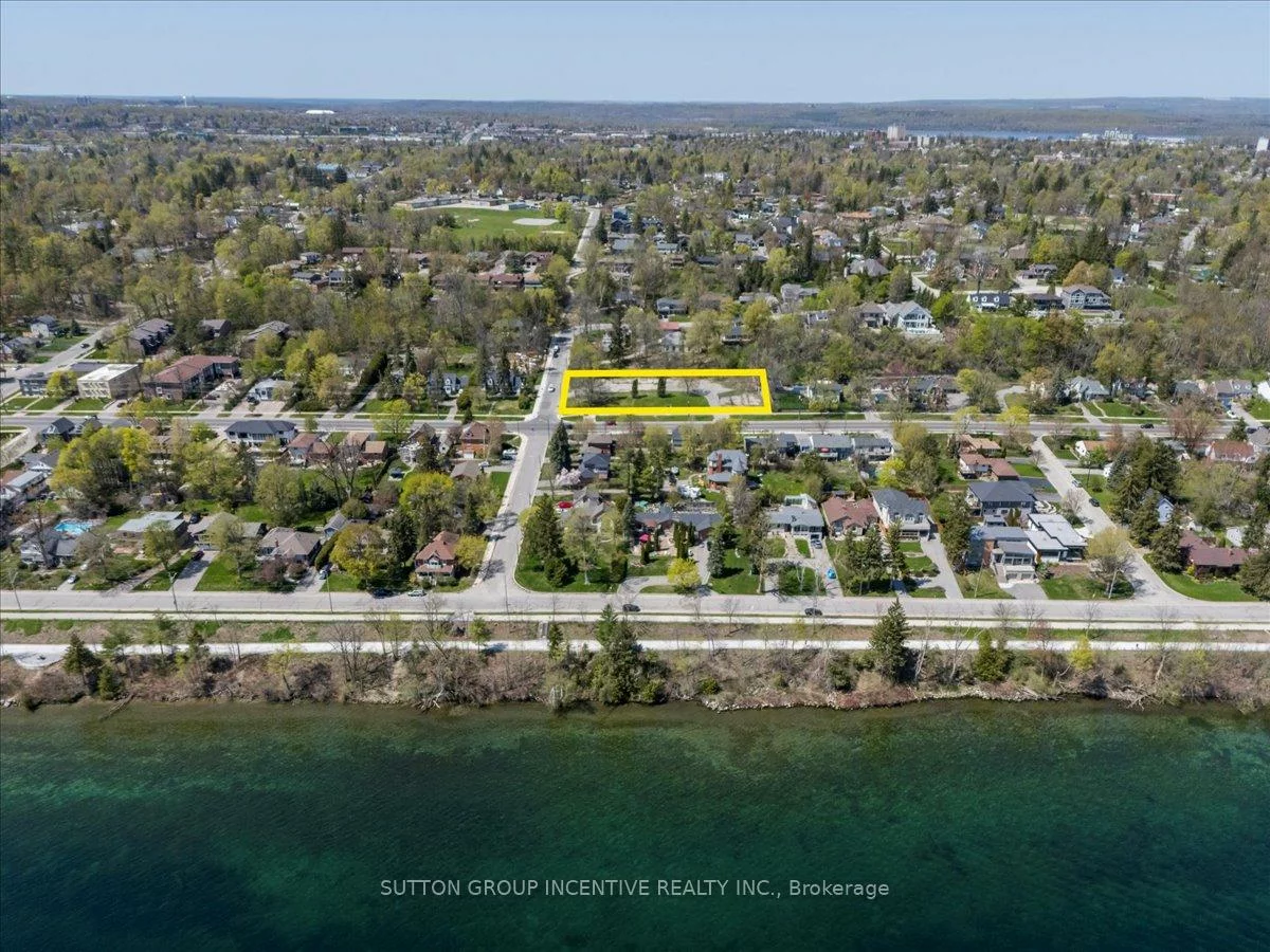 114, Blake, North Shore, Barrie