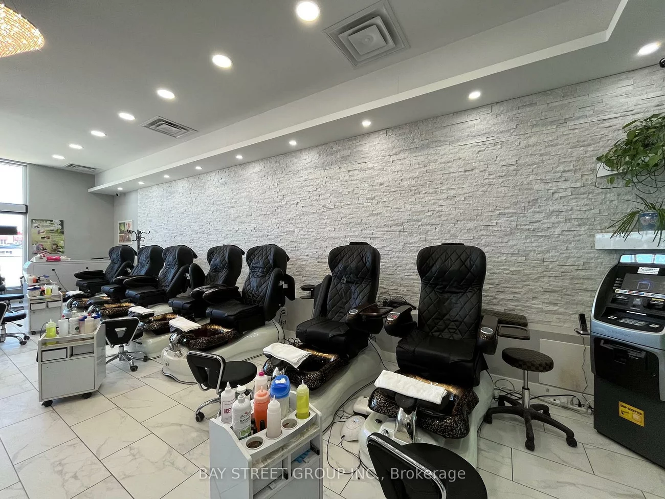 617, Cundles, Alliance, Barrie