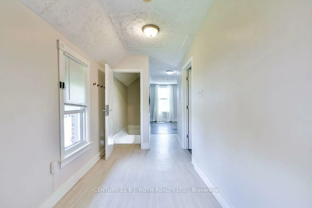 30, Tiffin, City Centre, Barrie