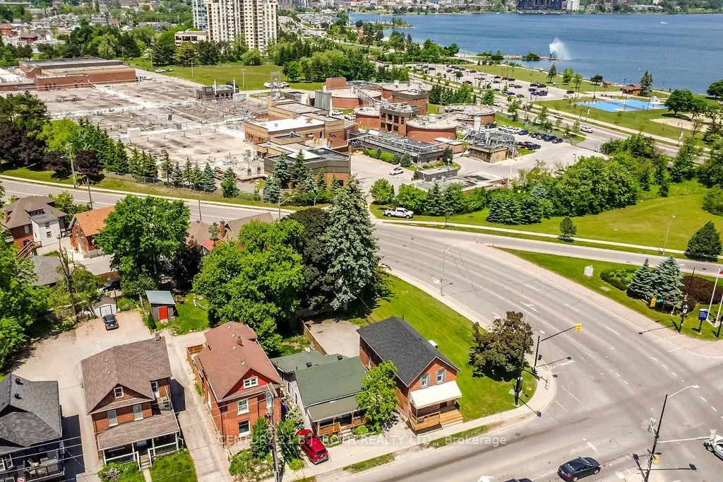 30, Tiffin, City Centre, Barrie