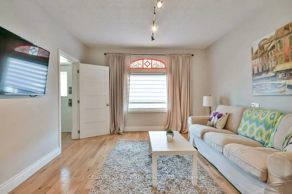 30, Tiffin, City Centre, Barrie