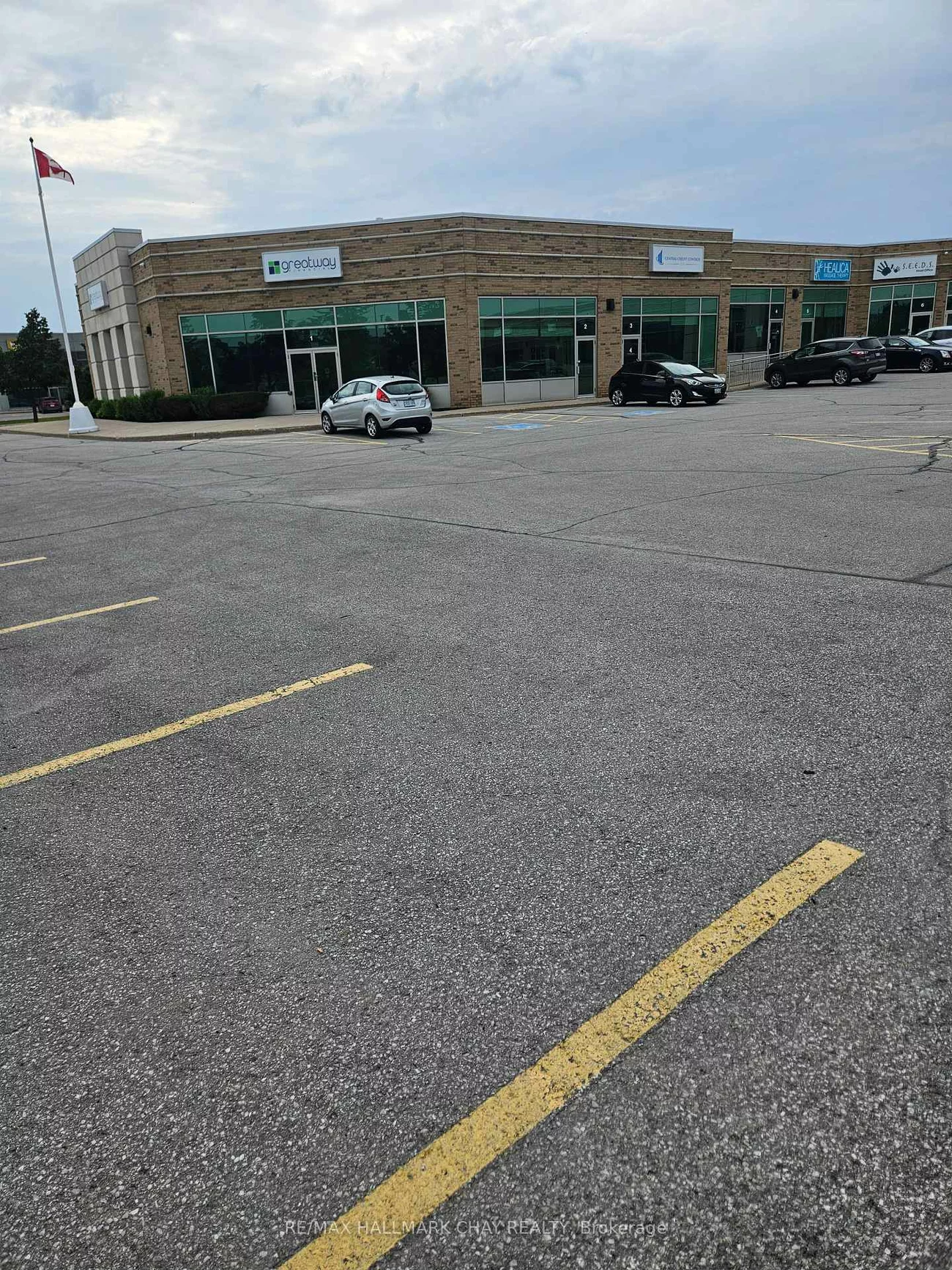 51, King, 400 West, Barrie