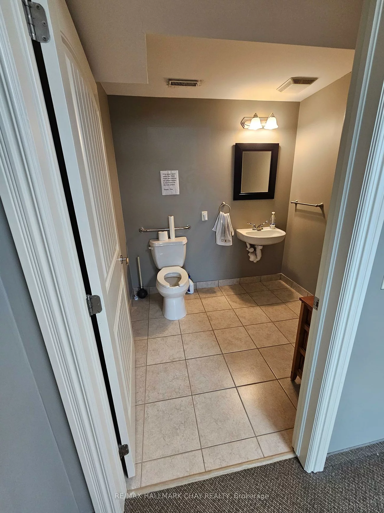 51, King, 400 West, Barrie
