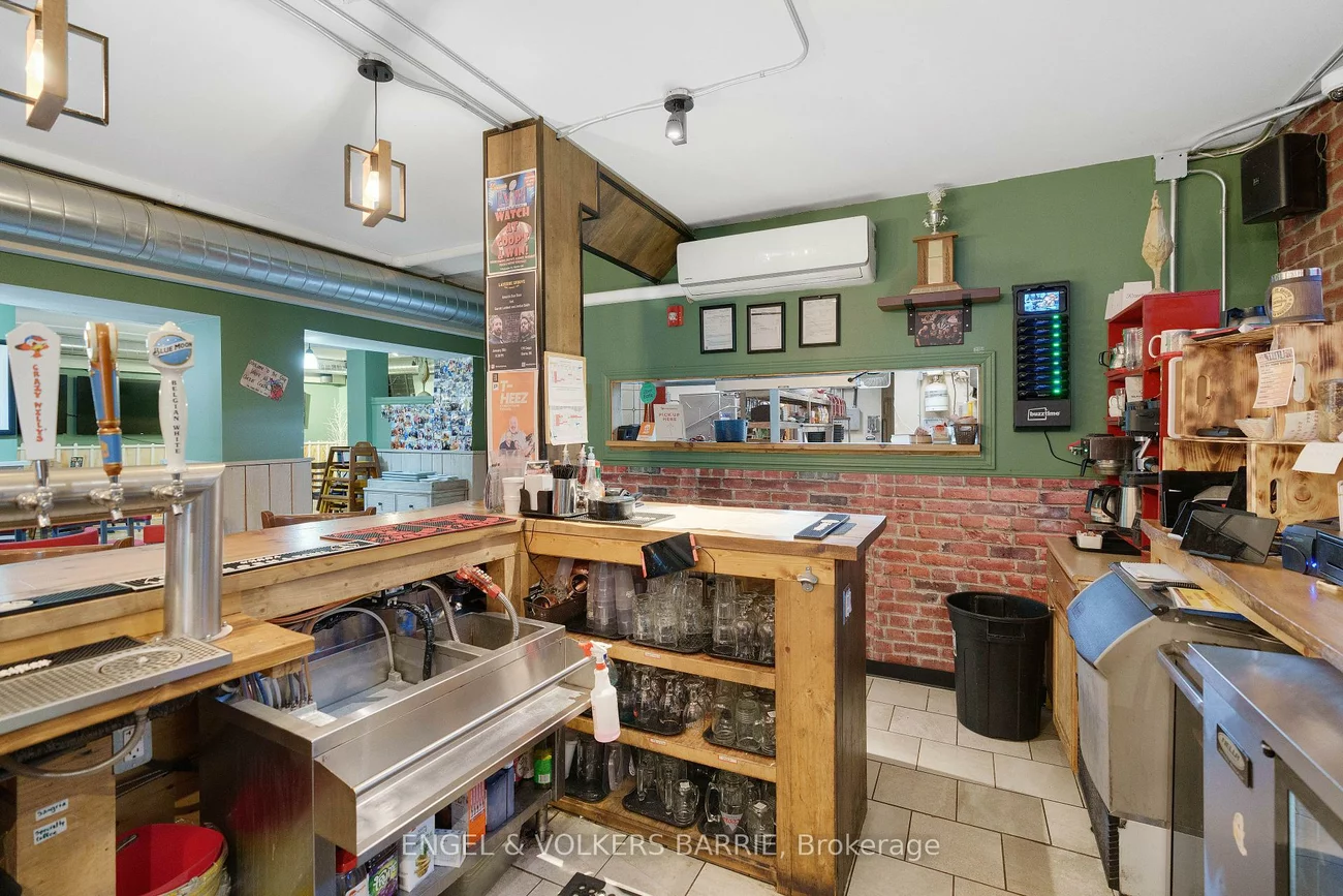 3, Mulcaster, City Centre, Barrie