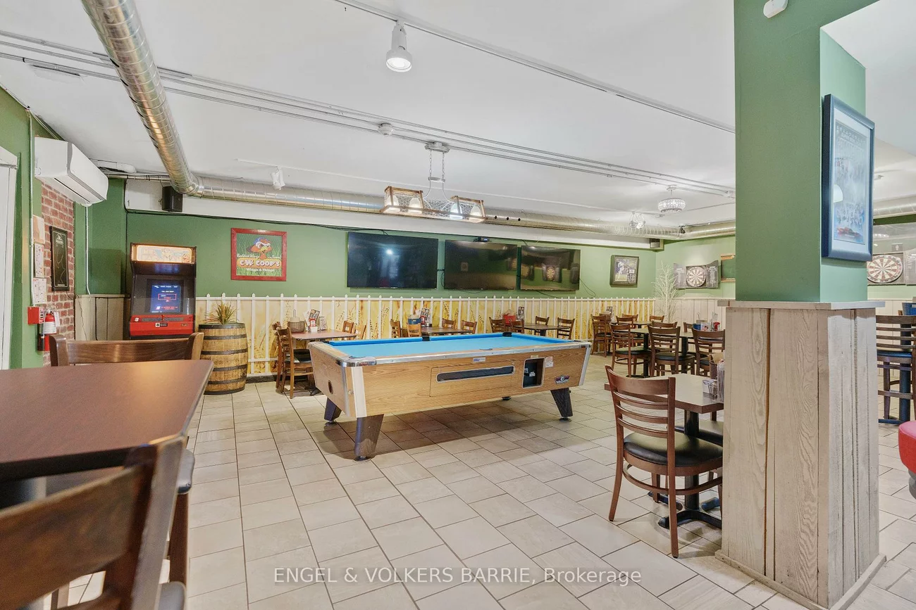 3, Mulcaster, City Centre, Barrie