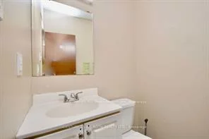 24, North, Wellington, Barrie