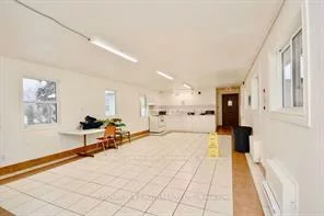 24, North, Wellington, Barrie