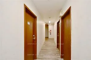 24, North, Wellington, Barrie