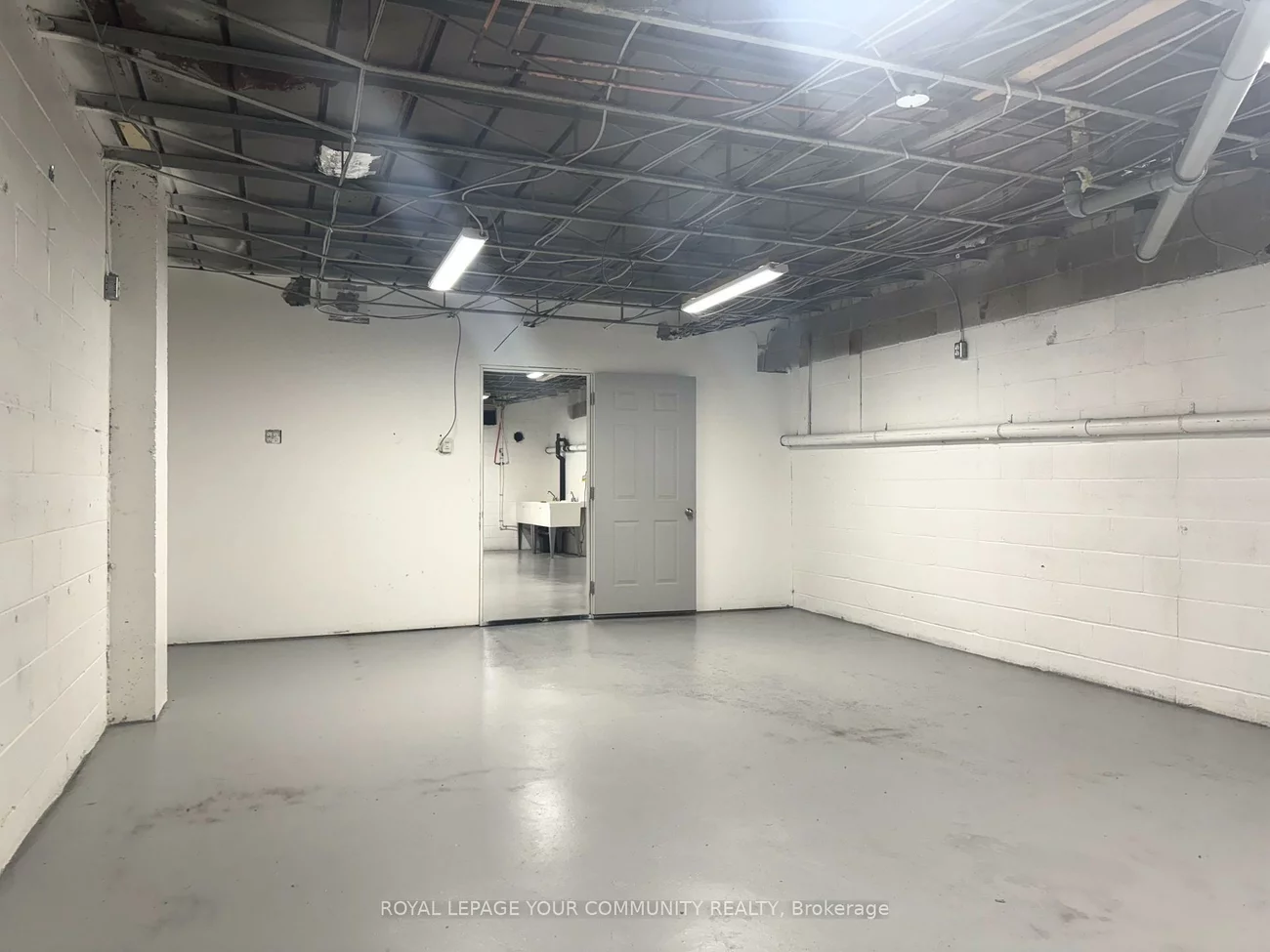 68, Maple, City Centre, Barrie