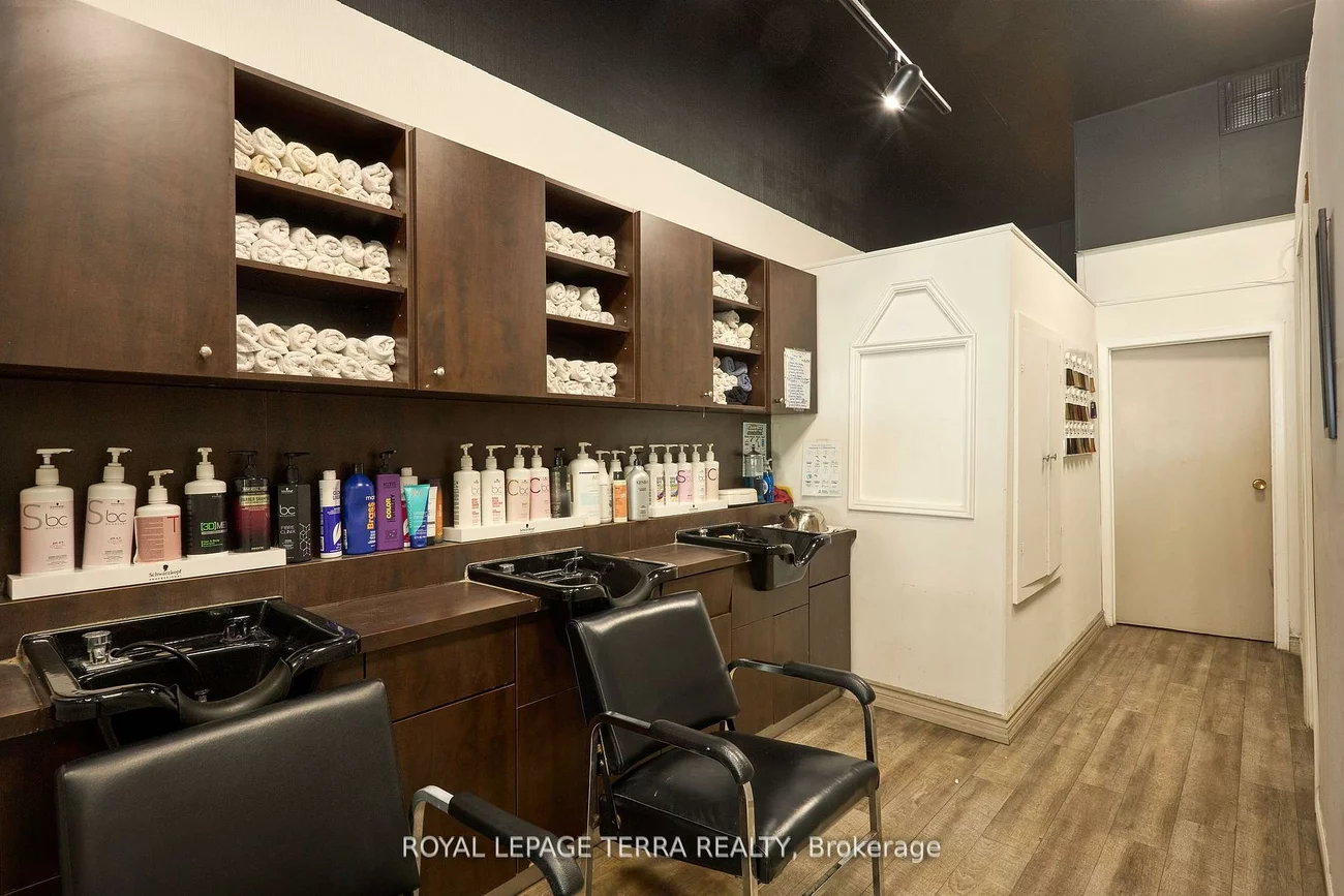 315, Blake, North Shore, Barrie