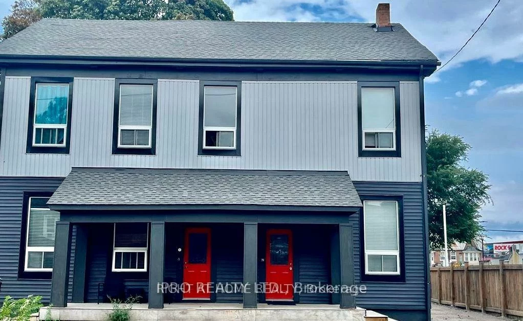 59, Mary, City Centre, Barrie