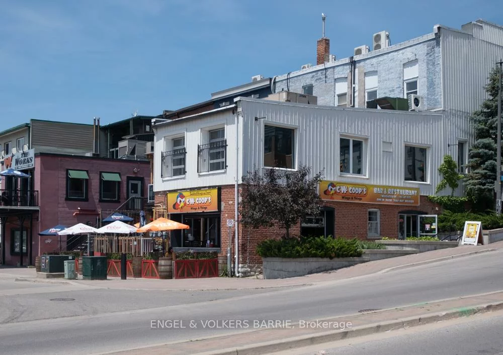 3, Mulcaster, City Centre, Barrie