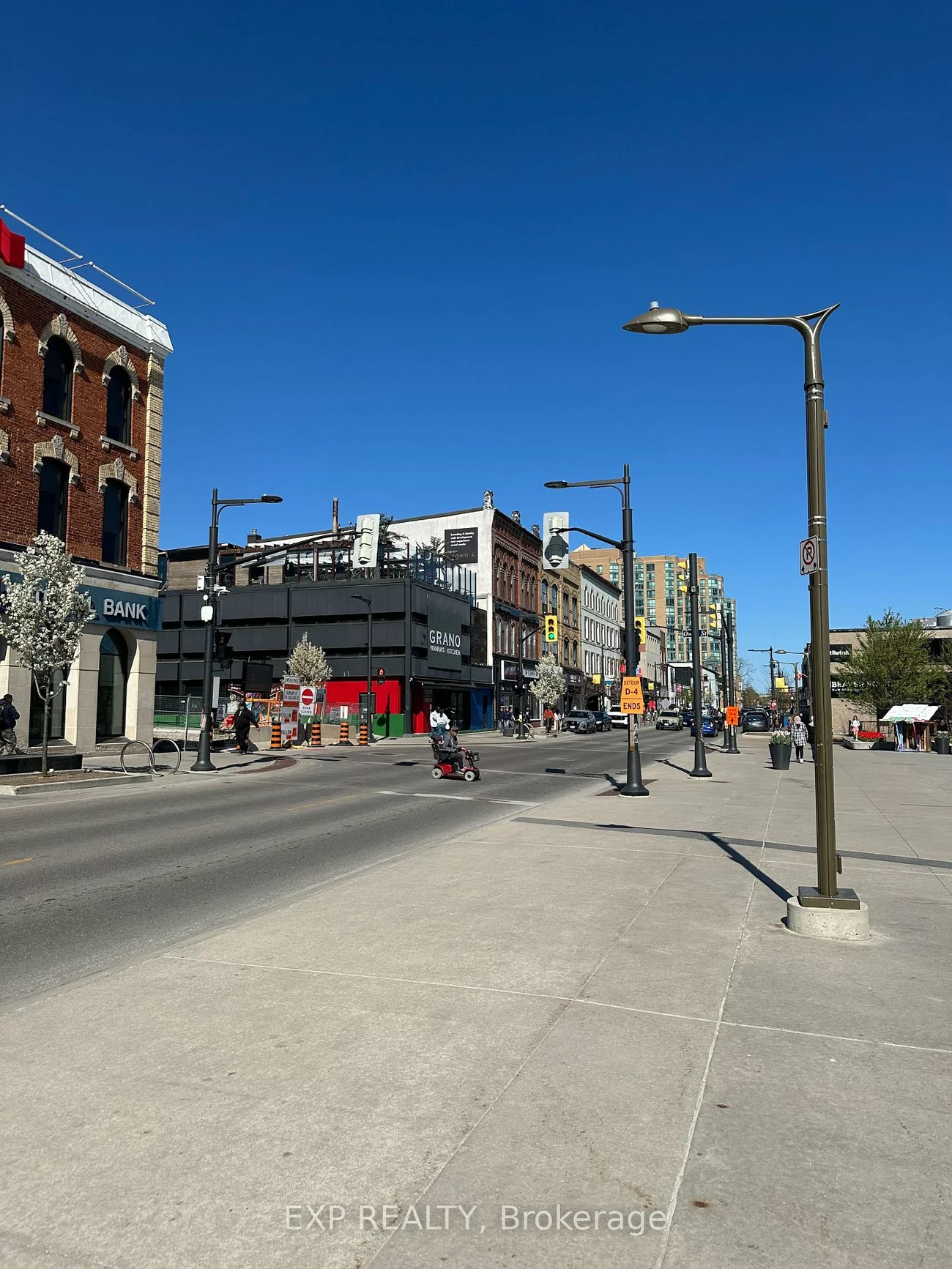 58, Dunlop, City Centre, Barrie