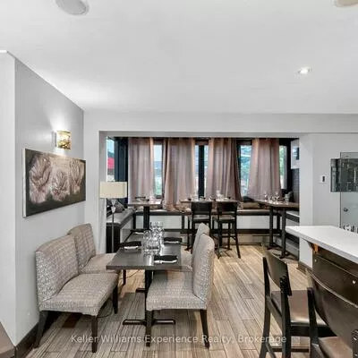49, Mary, City Centre, Barrie