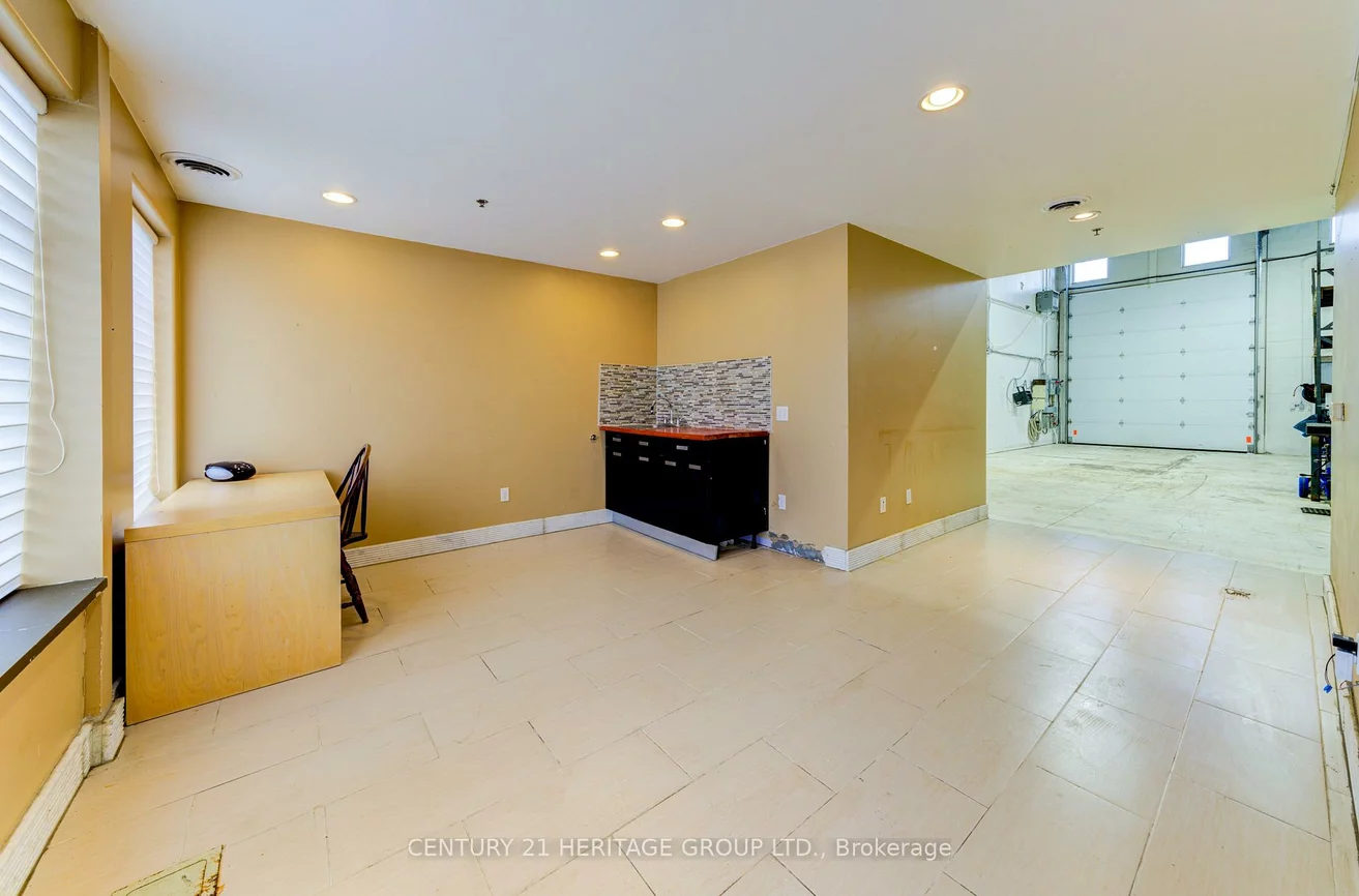 647, Welham, 400 East, Barrie