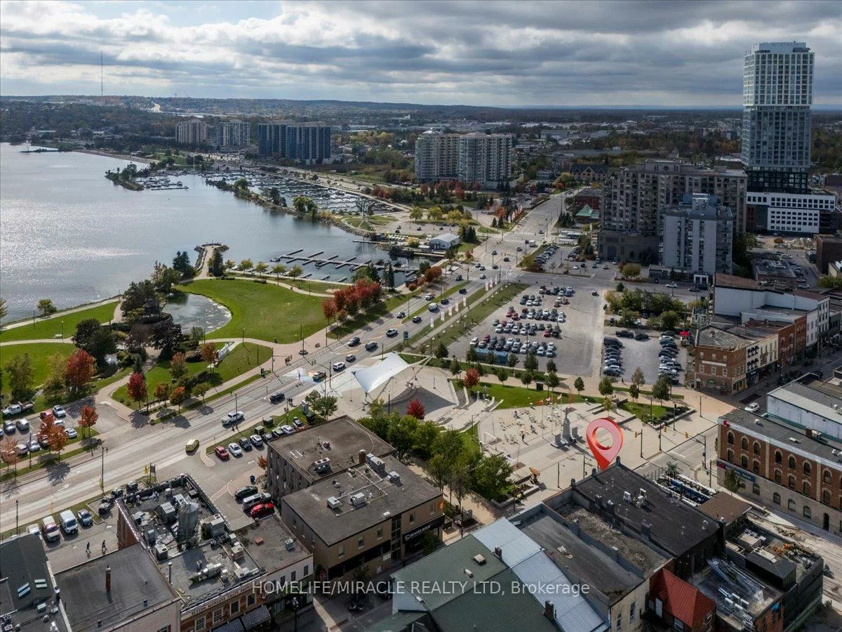 74, Dunlop, City Centre, Barrie