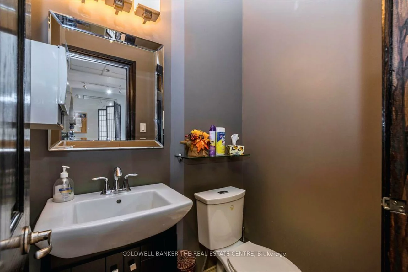 50, Dunlop, City Centre, Barrie