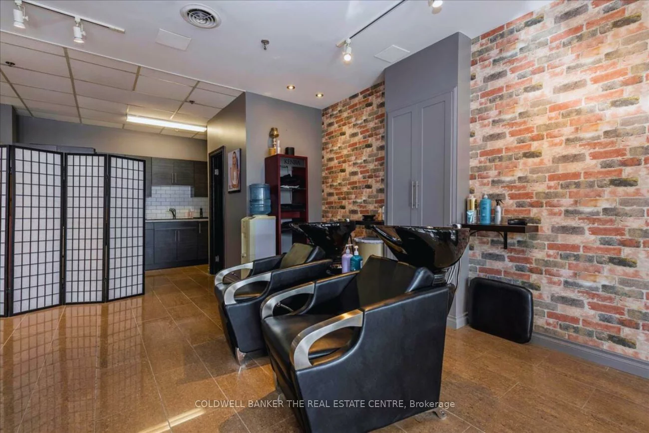 50, Dunlop, City Centre, Barrie