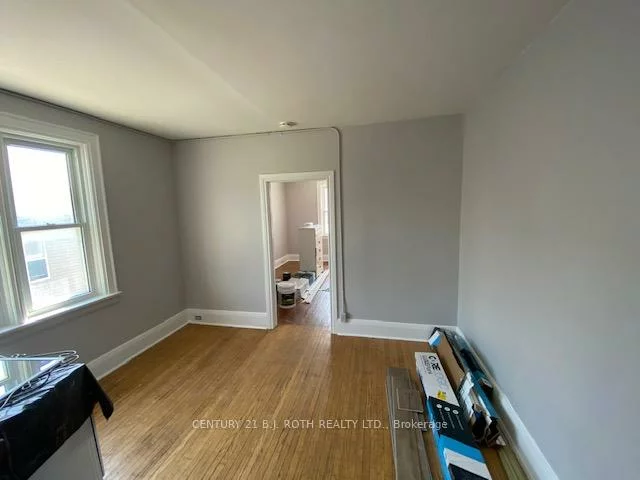 156, Dunlop, City Centre, Barrie