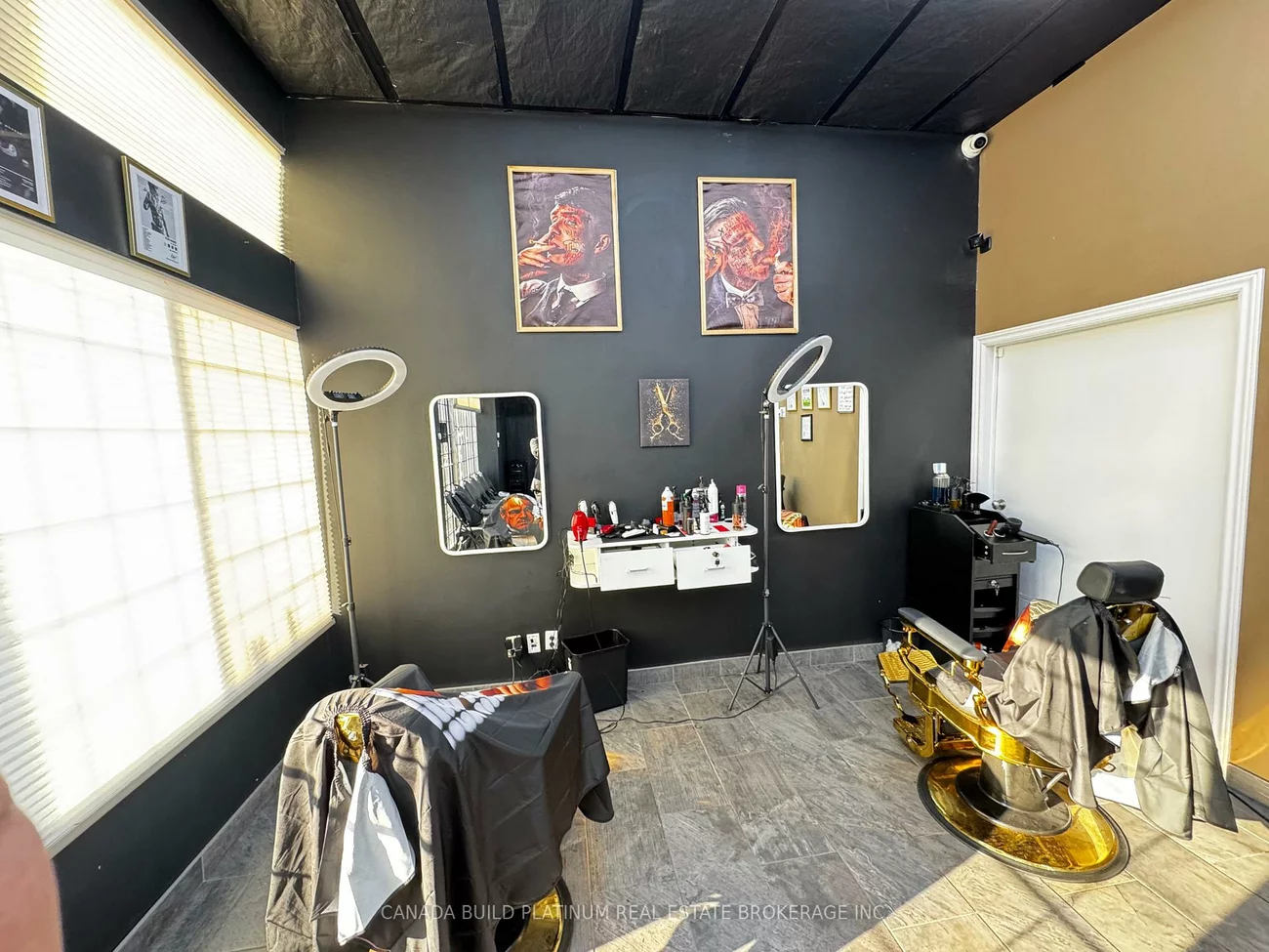 418, Blake, Codrington, Barrie