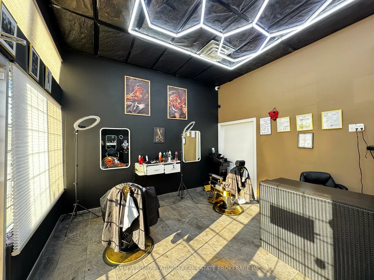 418, Blake, Codrington, Barrie