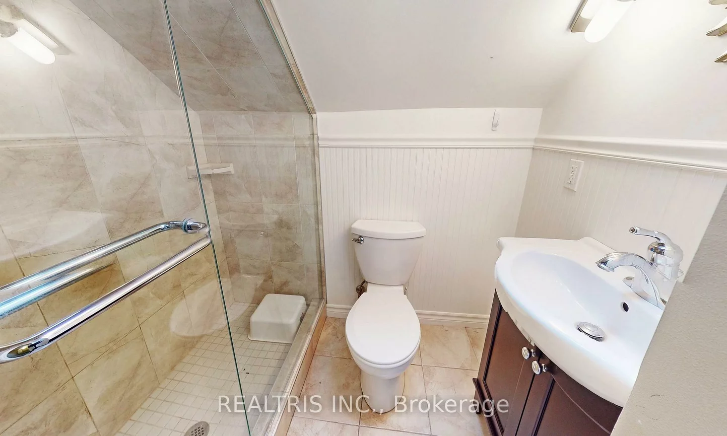 149, Worsley, City Centre, Barrie