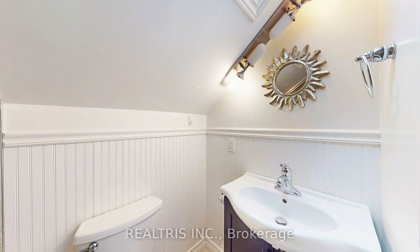 149, Worsley, City Centre, Barrie