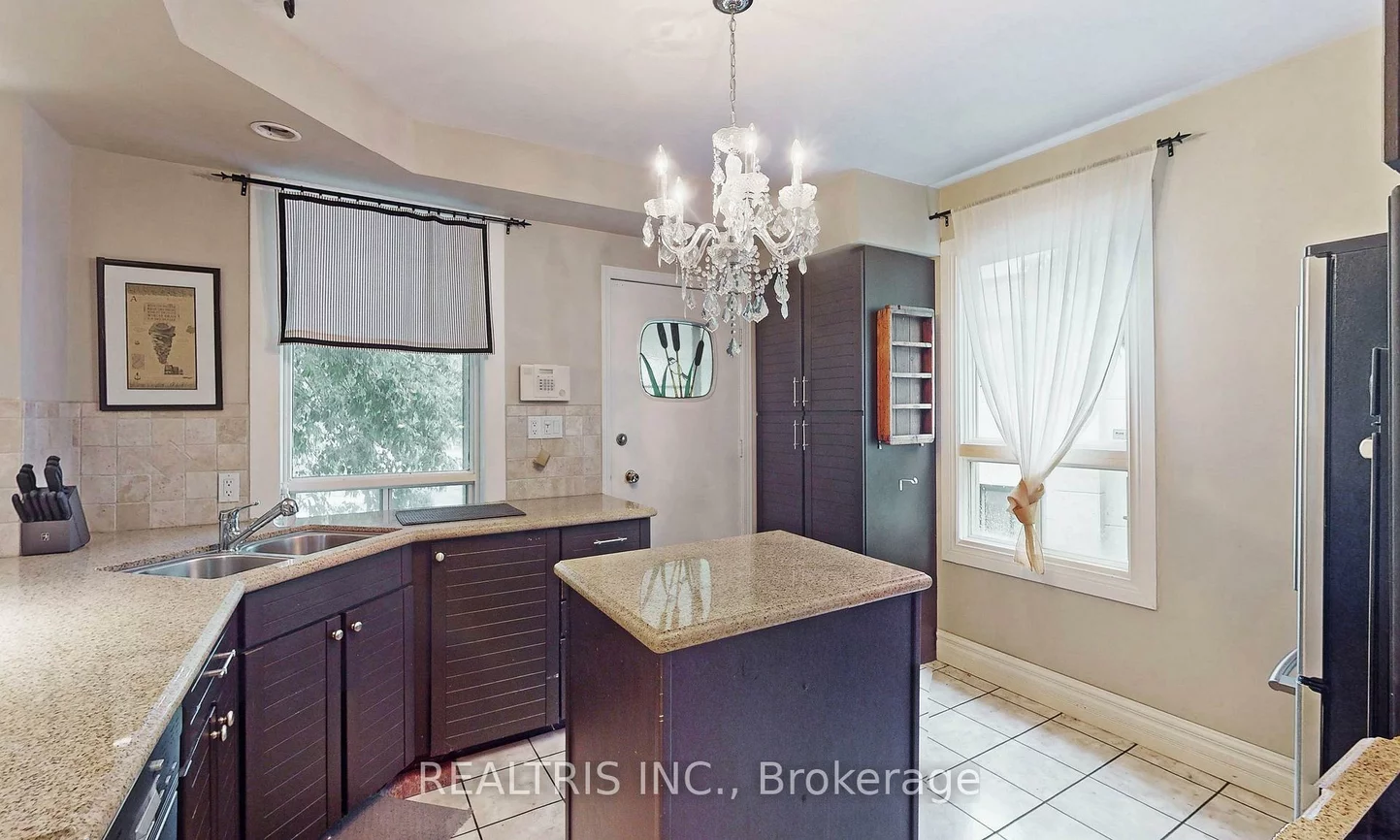 149, Worsley, City Centre, Barrie