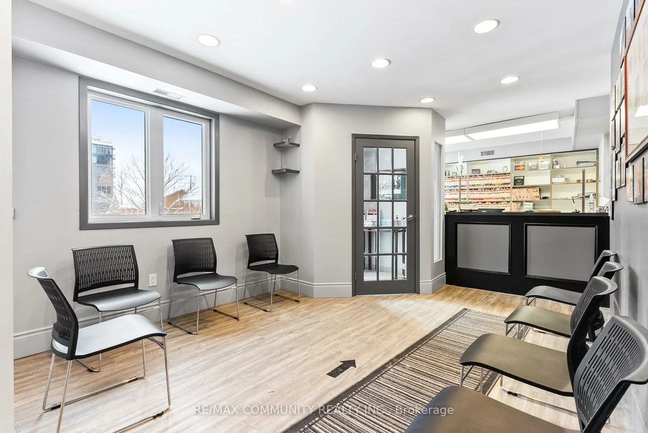 123, Collier, City Centre, Barrie