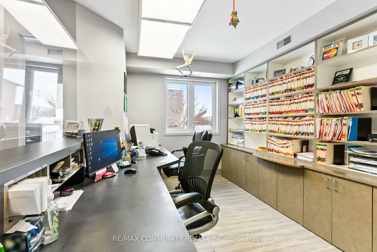 123, Collier, City Centre, Barrie