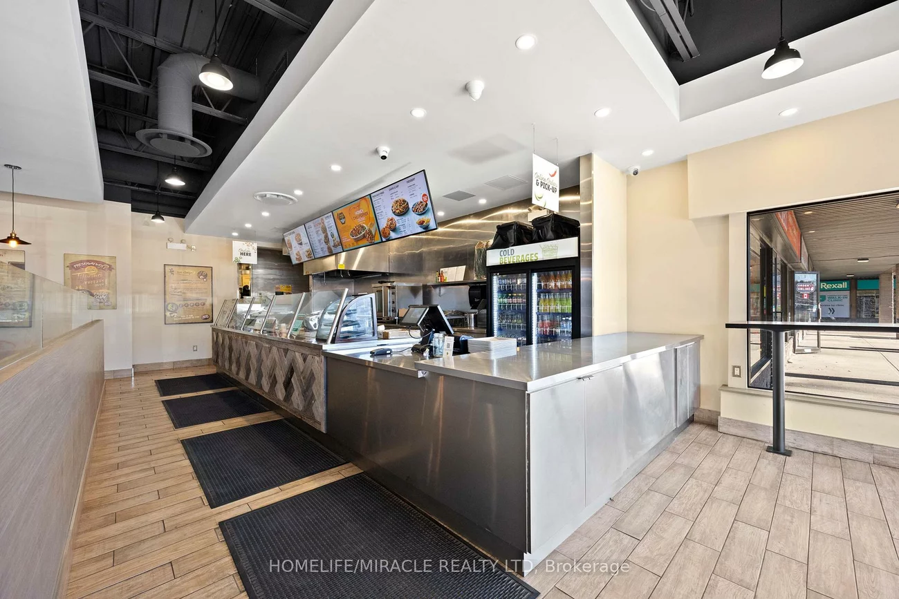 353, Duckworth, Grove East, Barrie