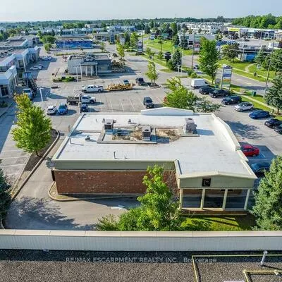 501, Bryne, 400 West, Barrie