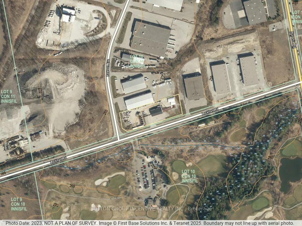 218, Lockhart, 400 East, Barrie