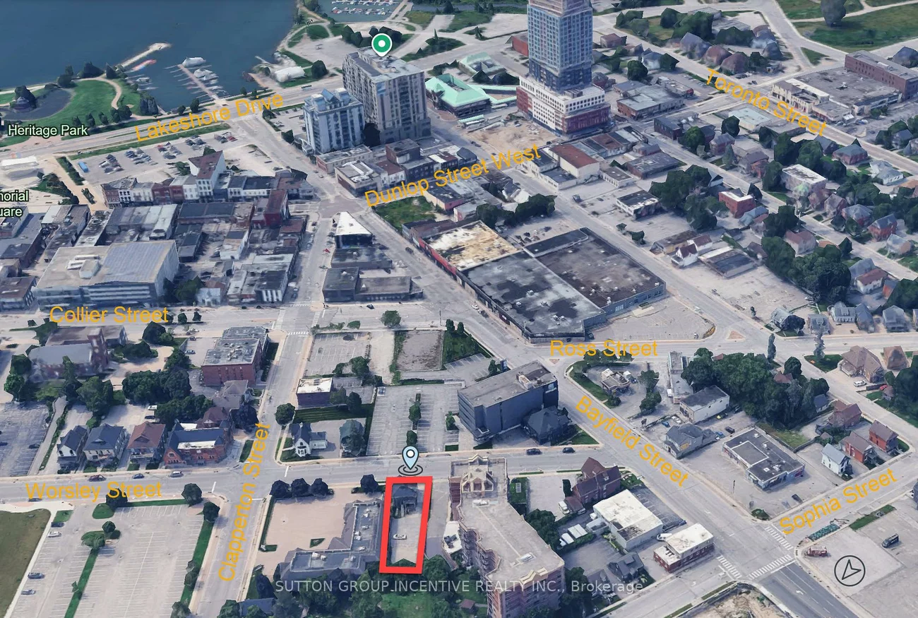 18, Worsley, City Centre, Barrie