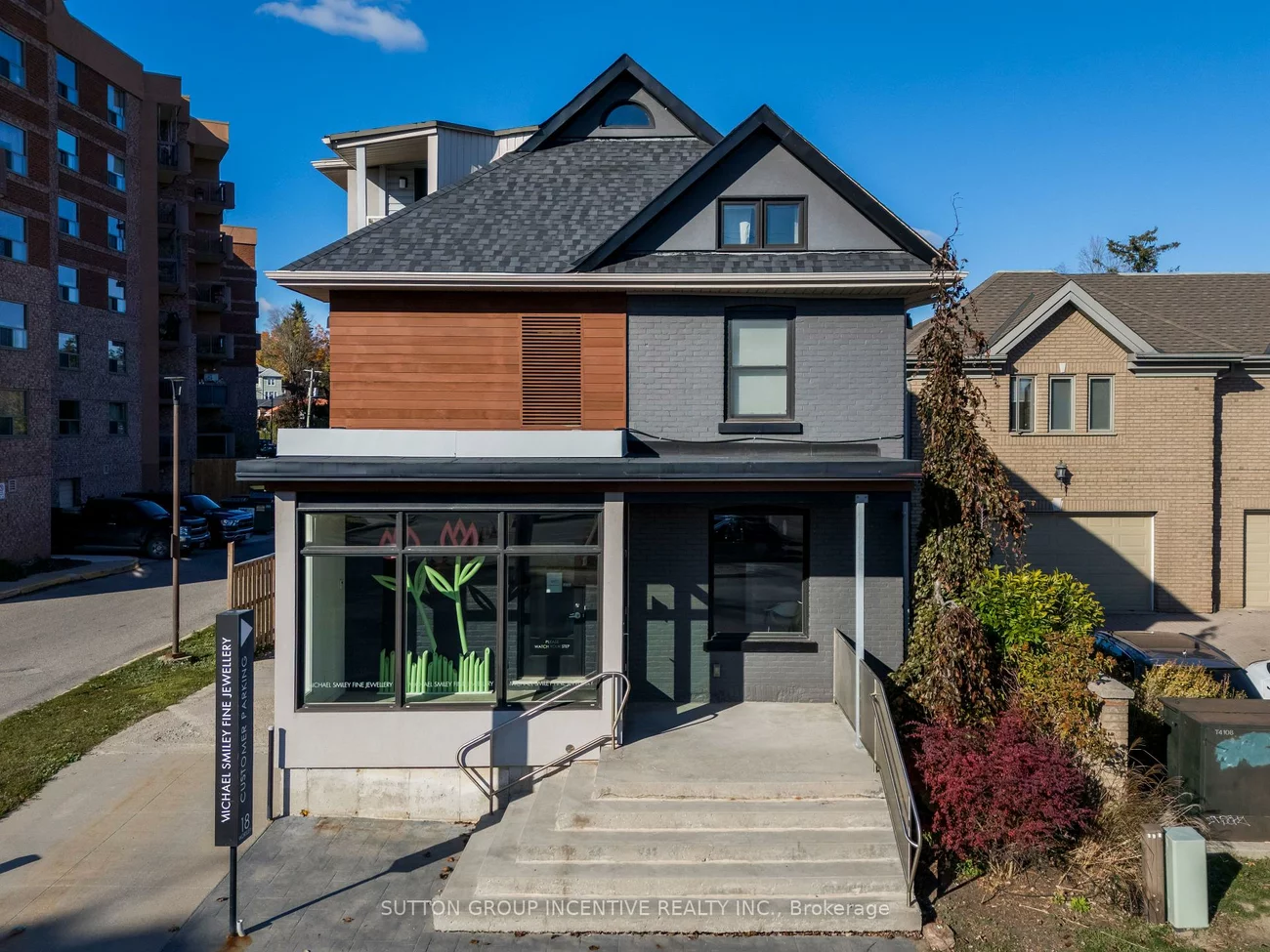 18, Worsley, City Centre, Barrie