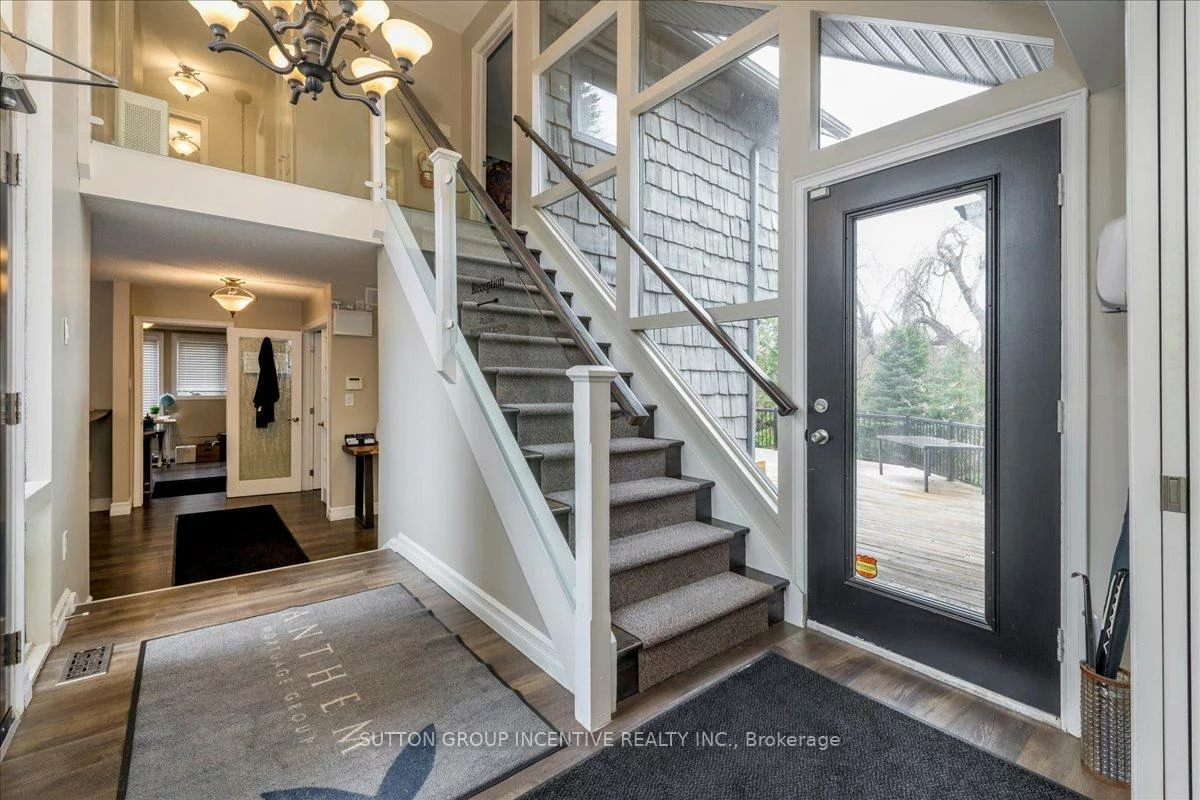 381-387, Mapleview, Holly, Barrie