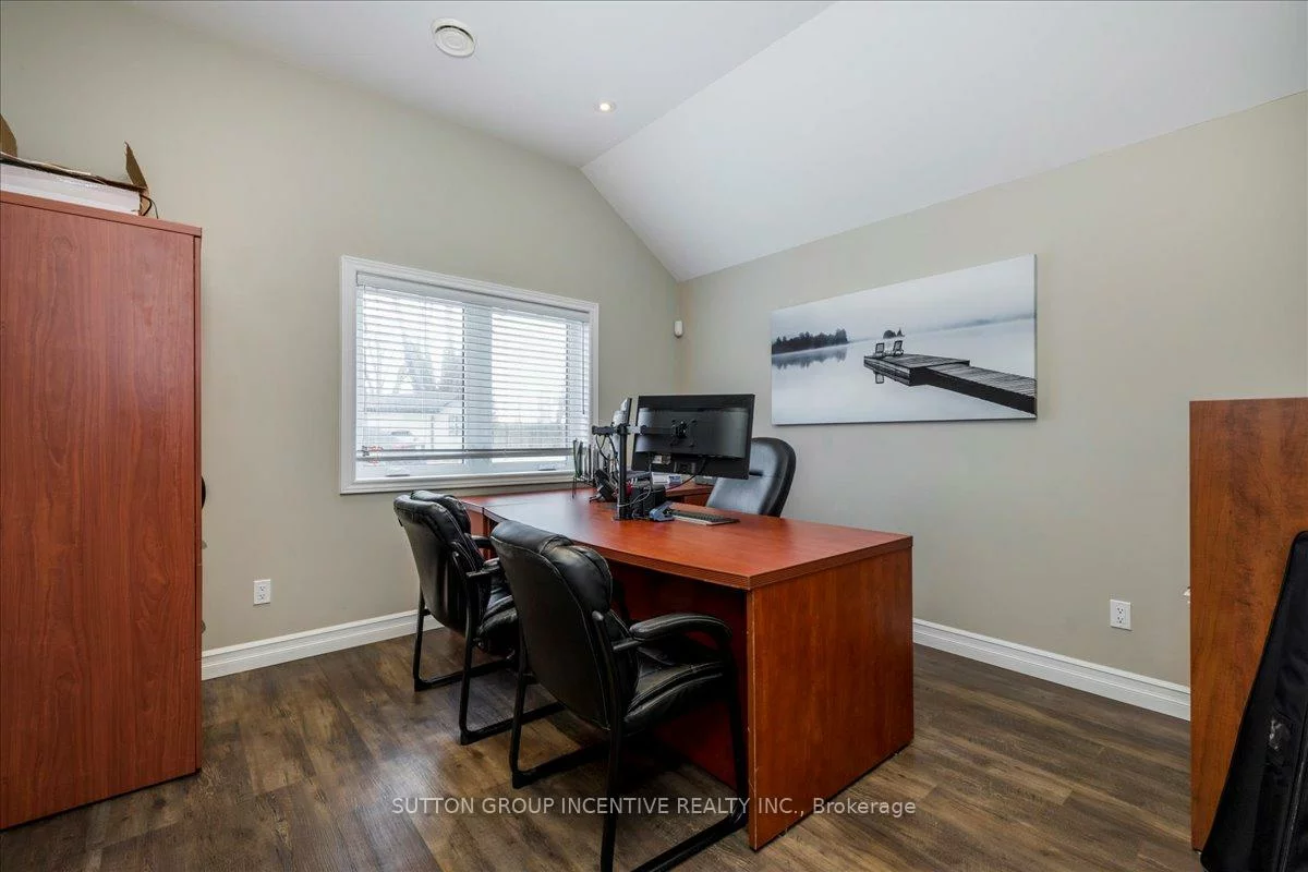 381-387, Mapleview, Holly, Barrie