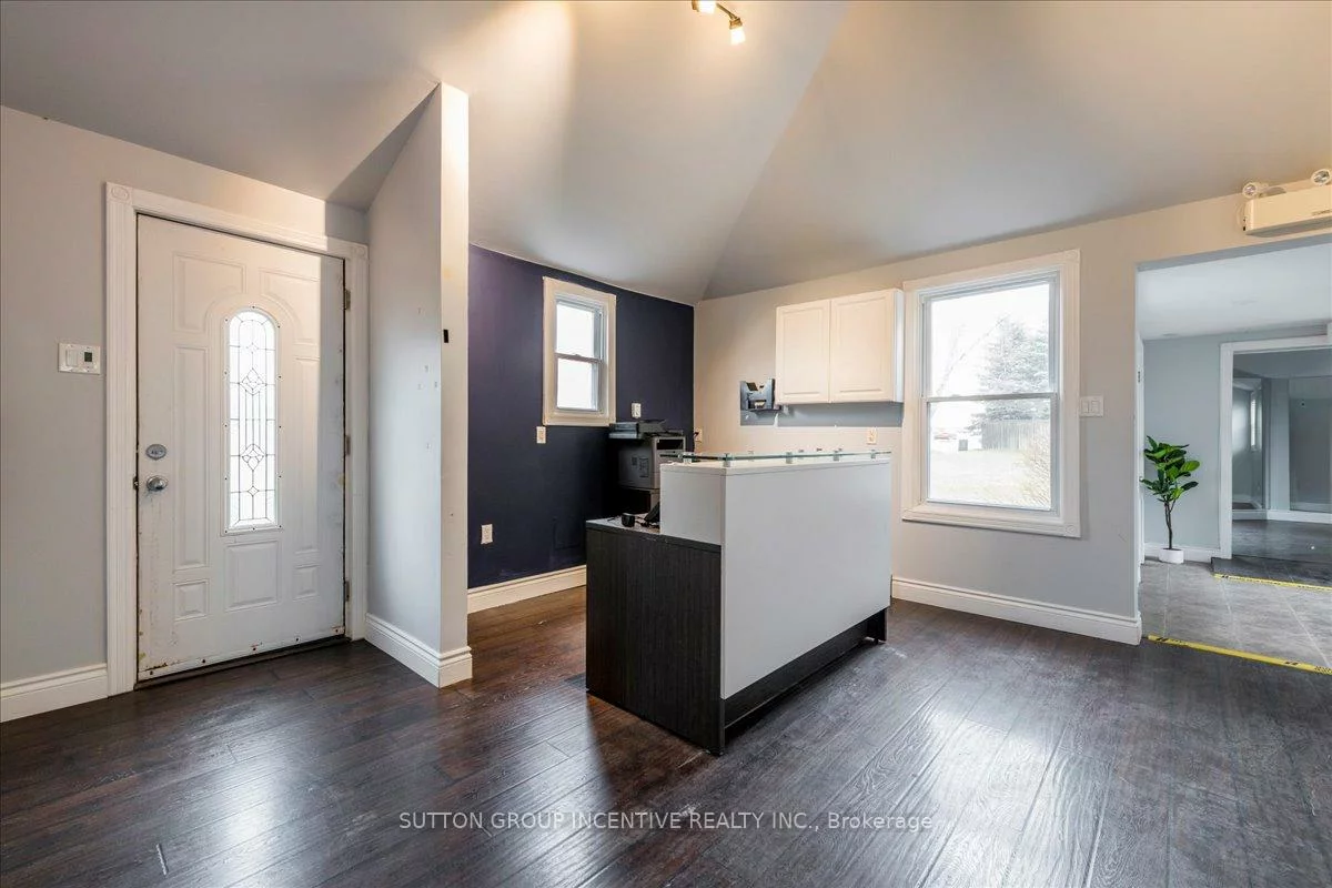 381-387, Mapleview, Holly, Barrie