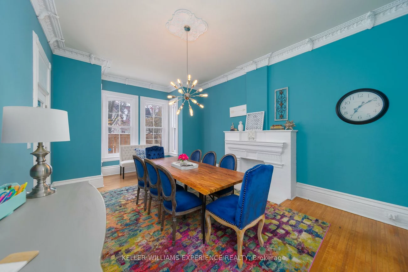 72, High, Queen's Park, Barrie