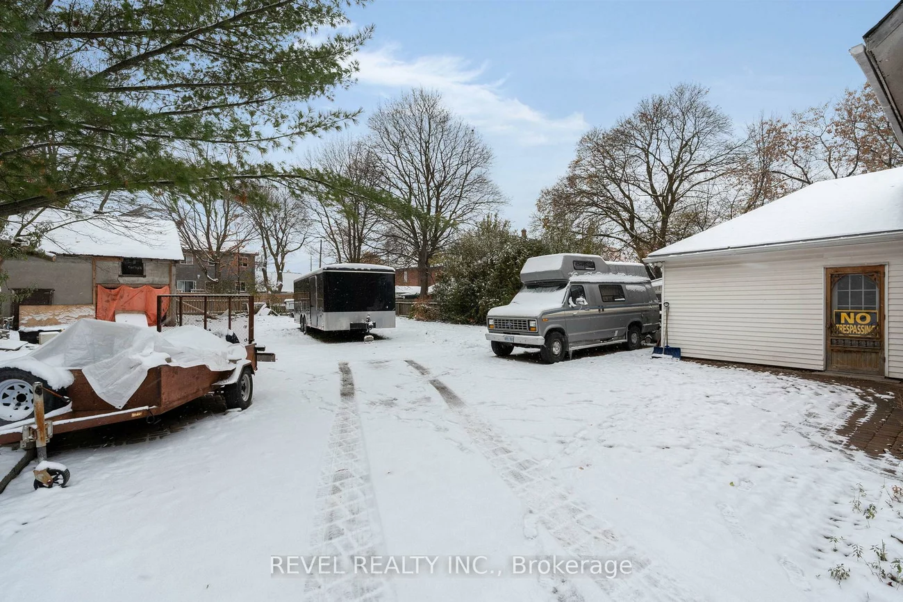 202, Bradford, Lakeshore, Barrie