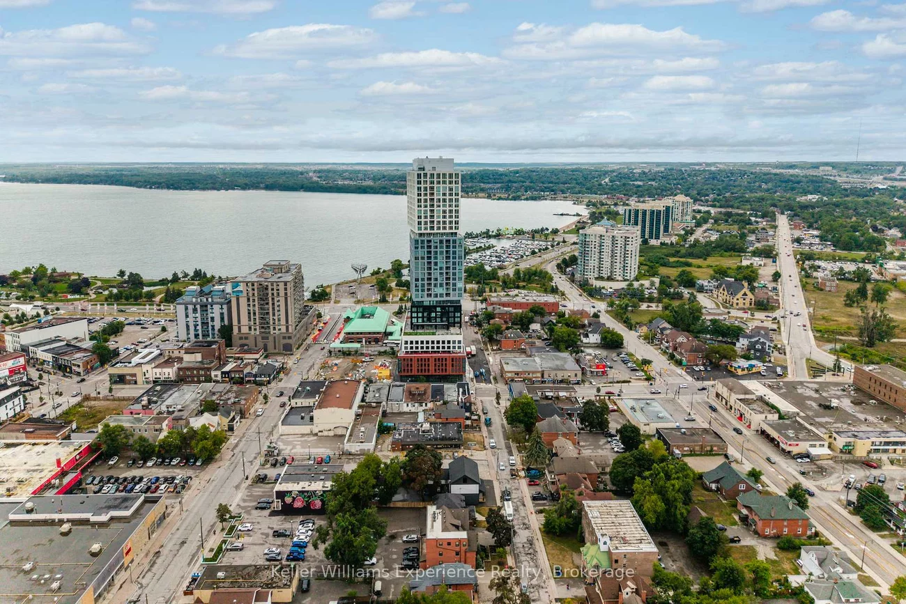 49, Mary, City Centre, Barrie