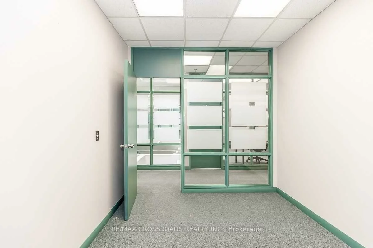 50, Dunlop, City Centre, Barrie