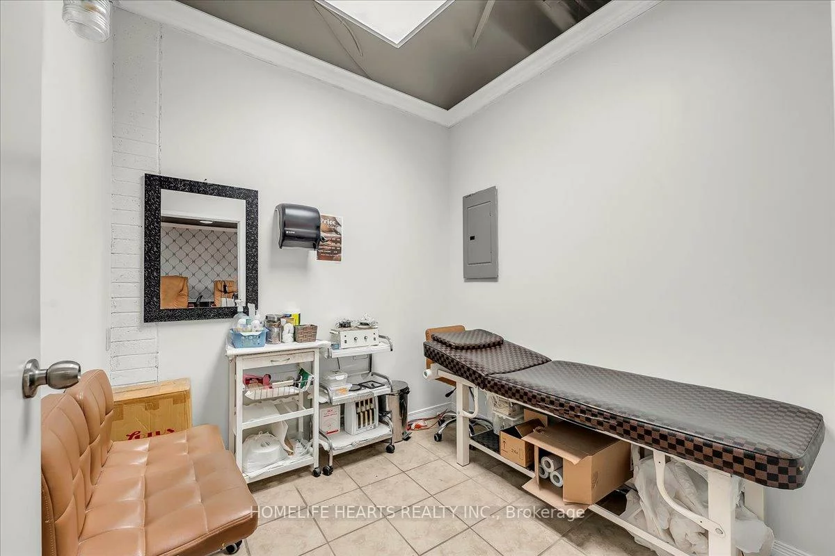 347, Bayfield, Bayfield, Barrie