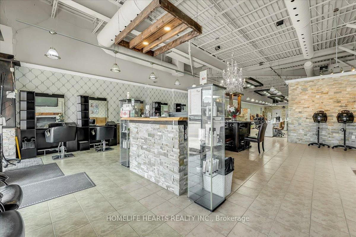 347, Bayfield, Bayfield, Barrie