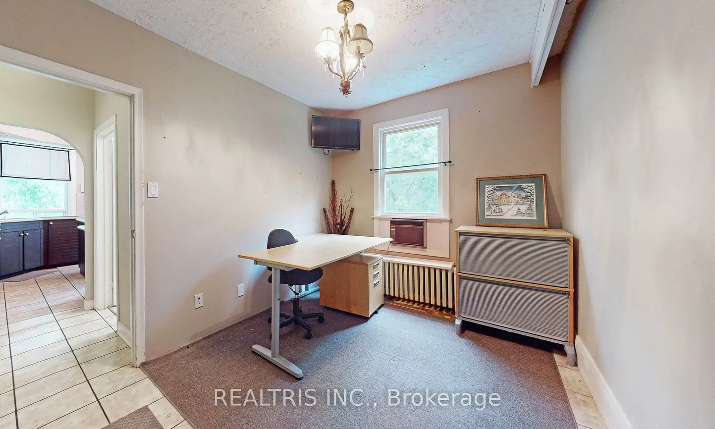 149, Worsley, City Centre, Barrie