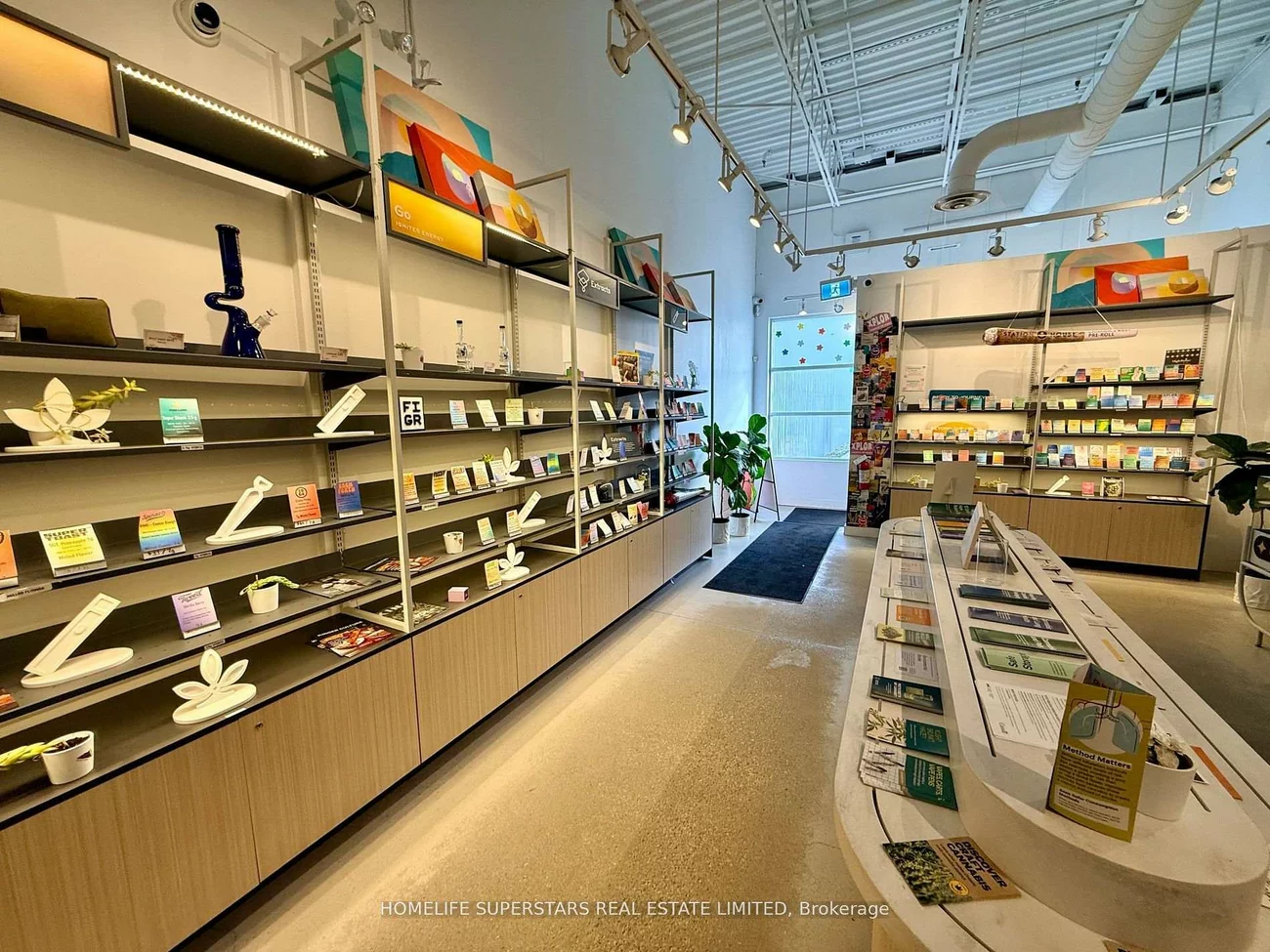 555, Essa, Holly, Barrie