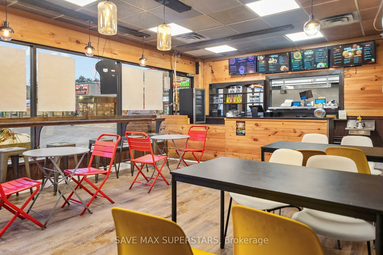 353, Duckworth, Grove East, Barrie