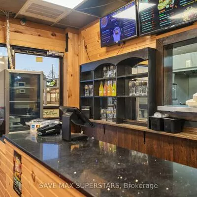 353, Duckworth, Grove East, Barrie