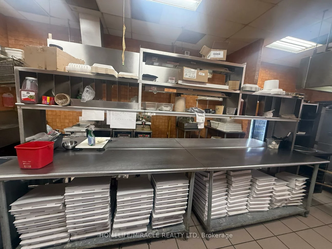 7, Anne, Queen's Park, Barrie