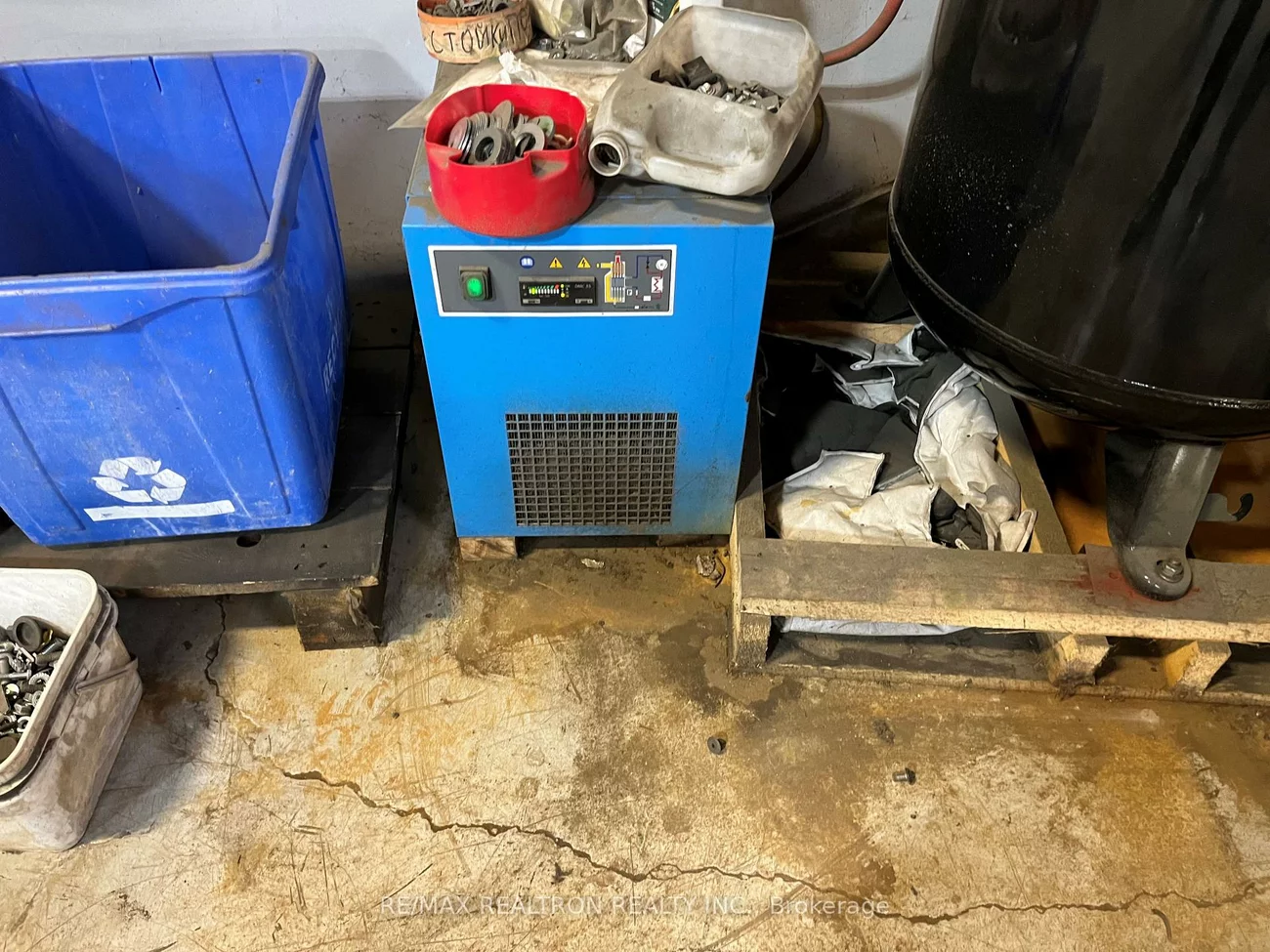 31, Saunders, 400 East, Barrie